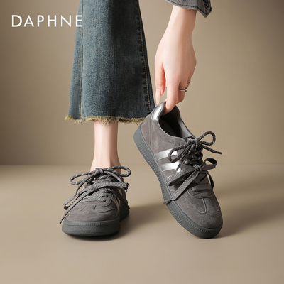 复古风绒面休闲鞋，穿搭氛围拿捏