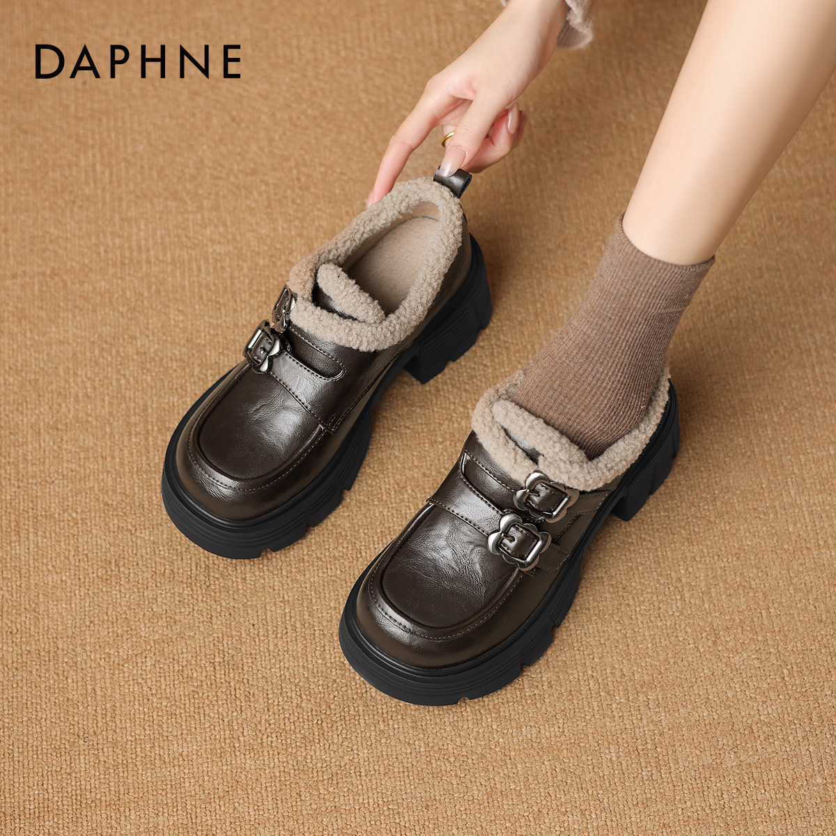 2025新款秋冬保暖英伦乐福鞋