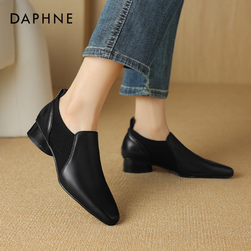 达芙妮2025新款秋季英伦风单鞋