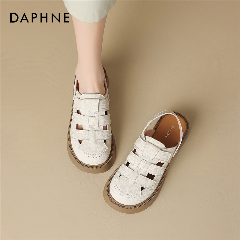 达芙妮罗马凉鞋女2026新款夏季厚底圆头洞洞鞋镂空外穿凉拖猪笼鞋