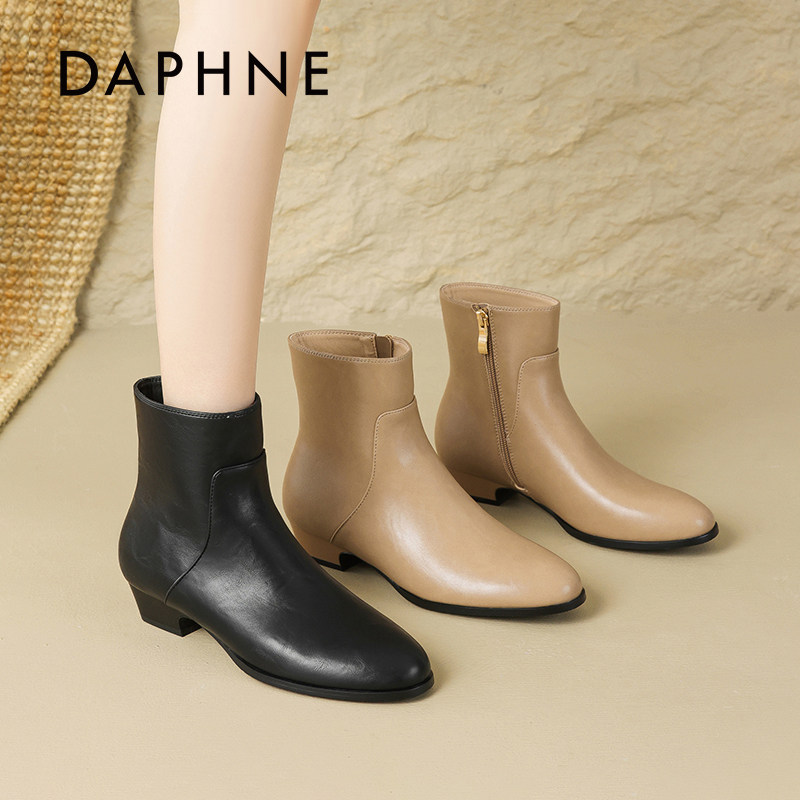 【达芙妮短靴】尖头黑色粗跟踝靴