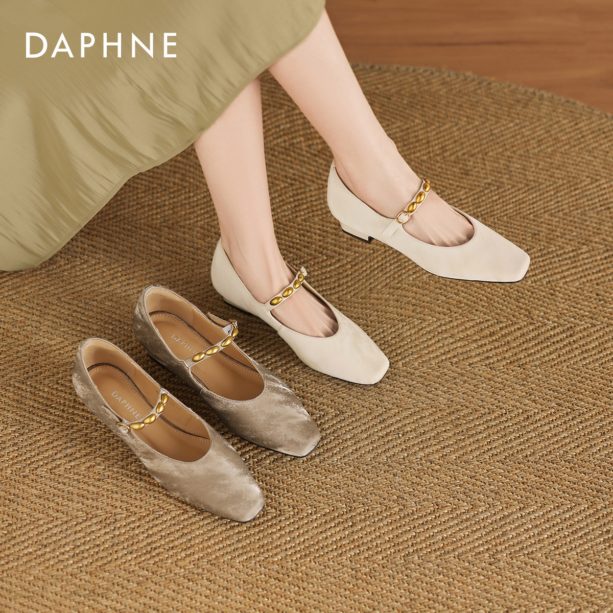 达芙妮方头玛丽珍女鞋春2026新款爆浅口不累脚百搭配裙子平底单鞋