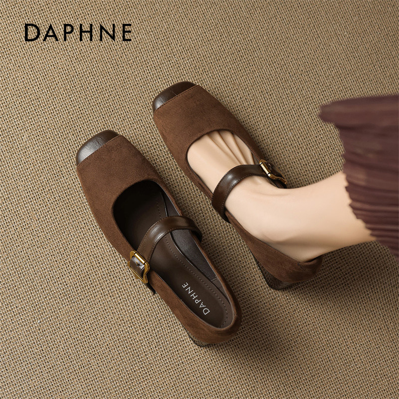 达芙妮棕色玛丽珍鞋女2026春季新款复古法式浅口单鞋配裙子晚晚鞋,女鞋,浅口单鞋,淘宝优惠券,粉丝福利购,淘宝优惠卷