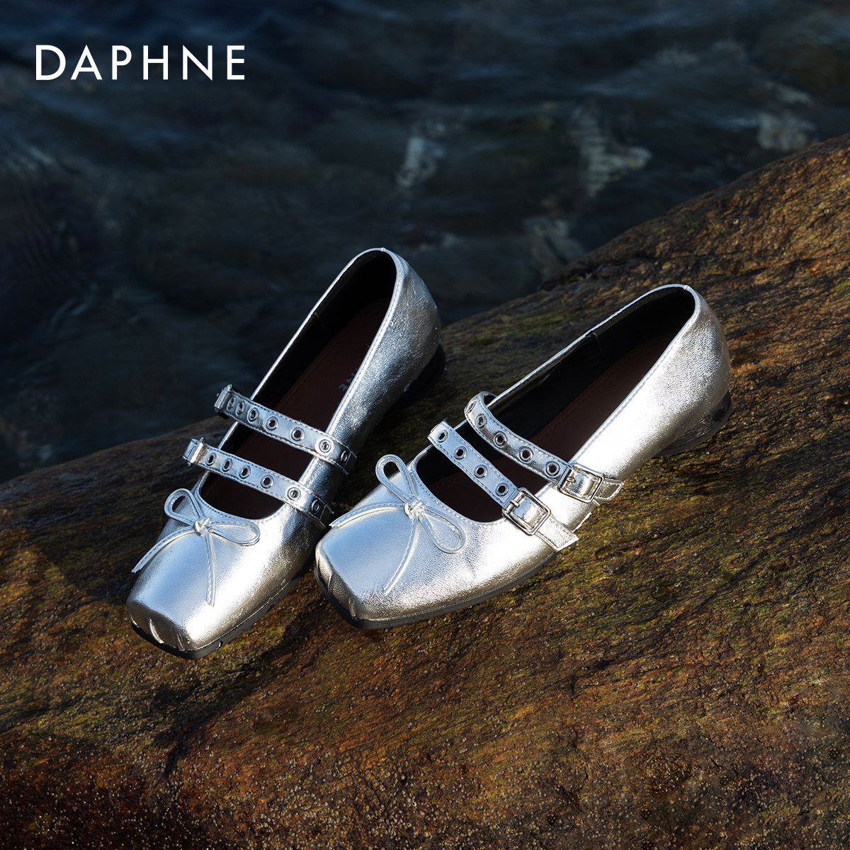 达芙妮银色单鞋女2026新款春季法式玛丽珍女鞋浅口平底芭蕾猪鼻鞋,女鞋,浅口单鞋,淘宝优惠券,粉丝福利购,淘宝优惠卷