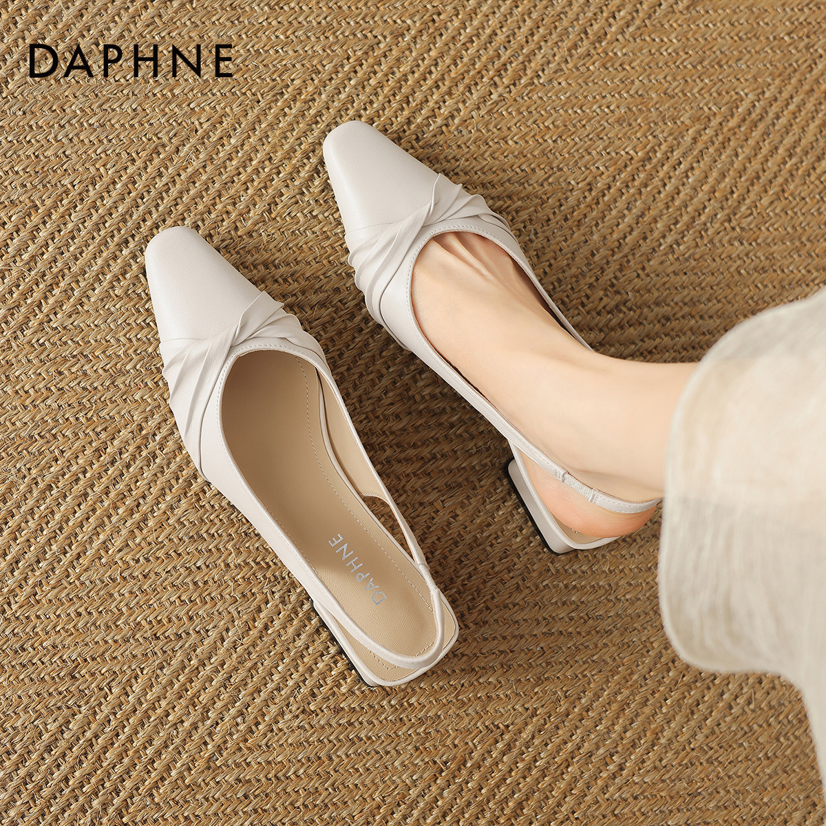 达芙妮法式凉鞋女款2026新款夏季气质小皮鞋女尖头低跟女士凉单鞋