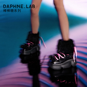 DAPHNELAB达芙妮棒棒糖雪地靴女2024新款 厚底面包鞋 女保暖短靴女