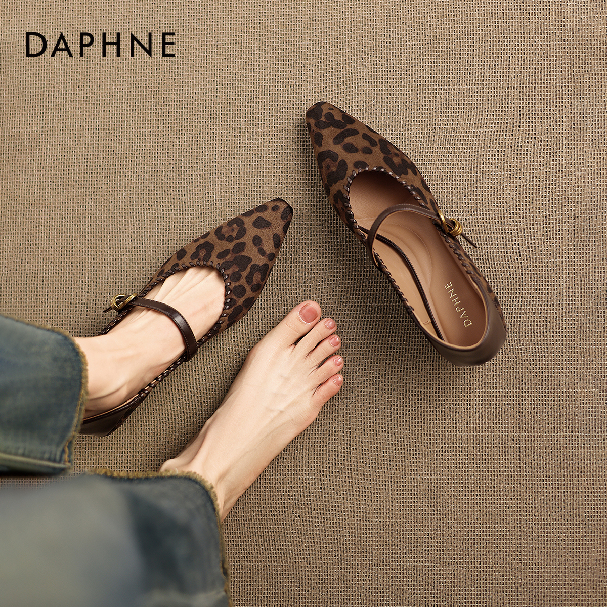 达芙妮2025新款法式复古玛丽珍鞋