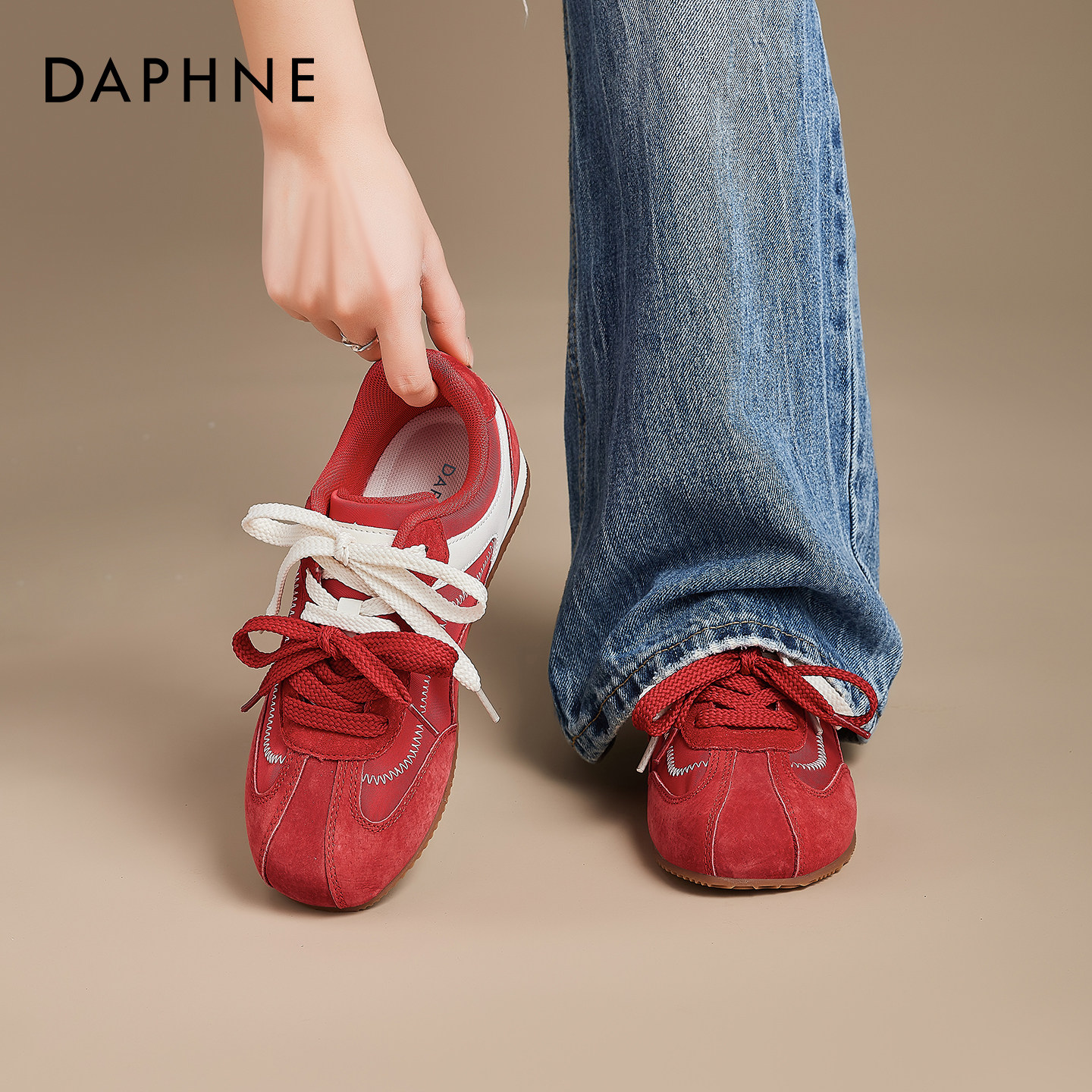 达芙妮红色德训鞋女款2026新款春季本命年婚鞋厚底鞋子运动鞋女鞋