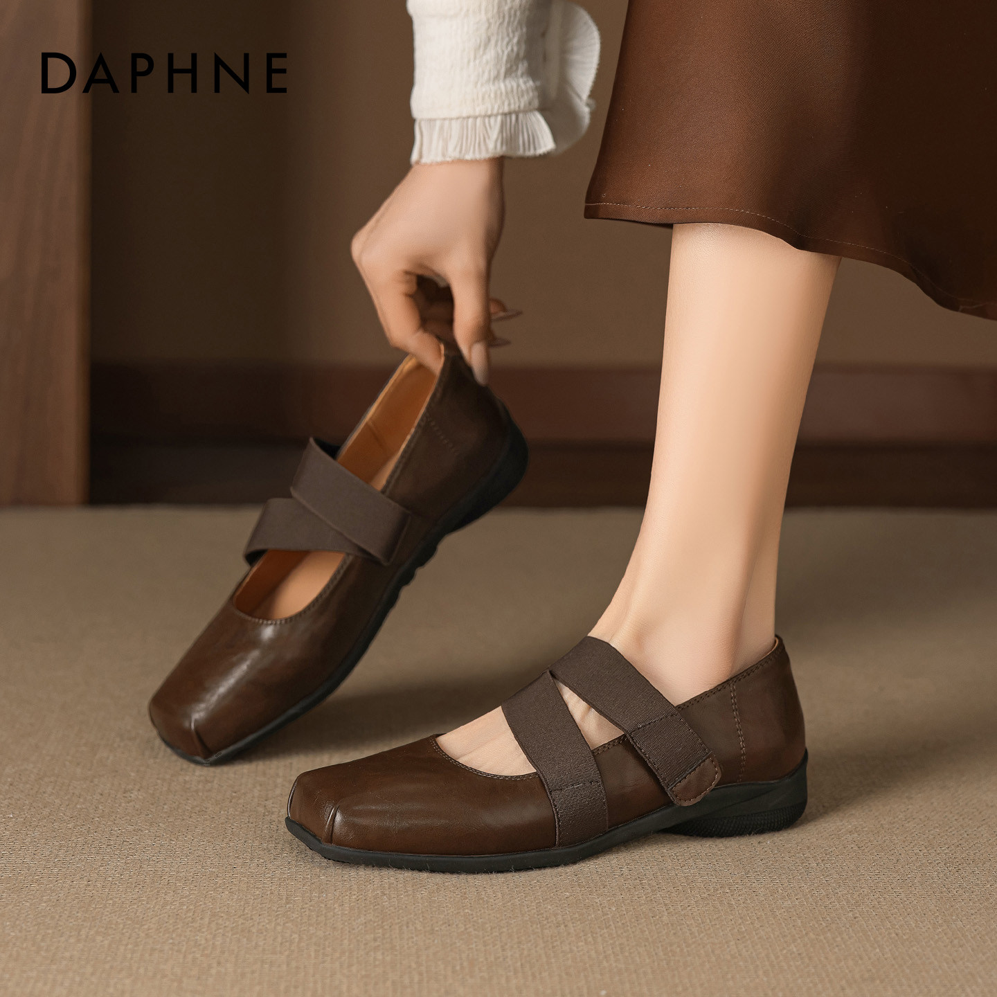 达芙妮棕色玛丽珍鞋女2026春季新款复古法式方头浅口晚晚芭蕾单鞋,女鞋,玛丽珍鞋,淘宝优惠券,粉丝福利购,淘宝优惠卷