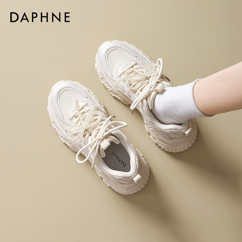 达芙妮老爹鞋女透气增高运动鞋