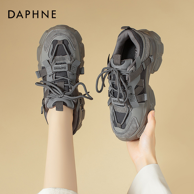 达芙妮2025新款透气增高老爹鞋女