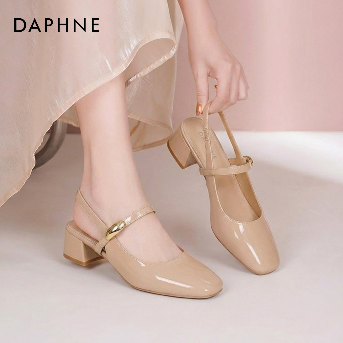 达芙妮包头凉鞋女2026新款夏绝美单鞋不累脚法式配裙子玛丽珍女鞋