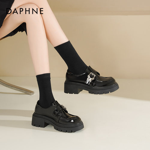 达芙妮厚底乐福鞋女英伦风小皮鞋