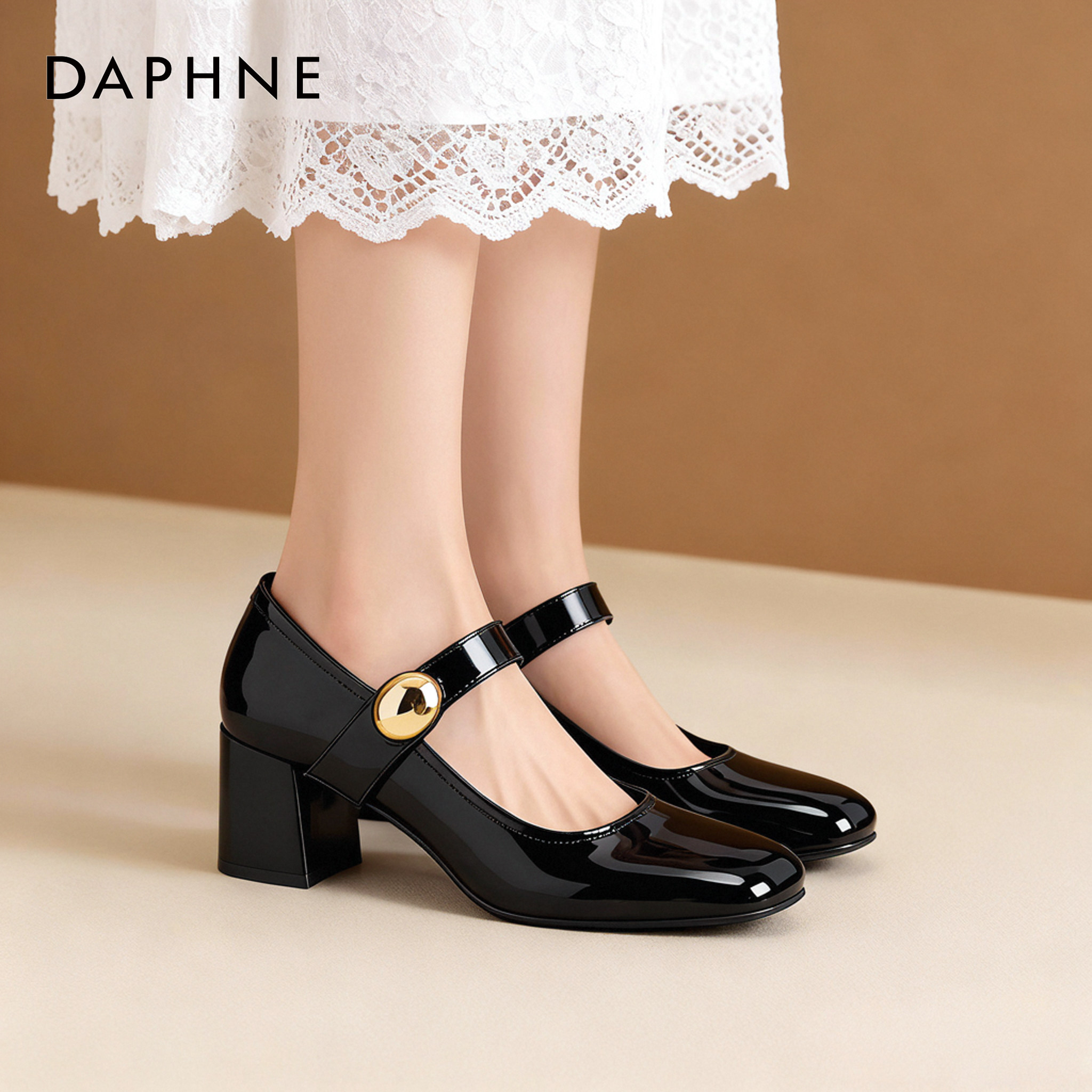 达芙妮黑色玛丽珍鞋女法式不累脚小高跟鞋绝美巨好看的粗跟单鞋子,女鞋,玛丽珍鞋,淘宝优惠券,粉丝福利购,淘宝优惠卷