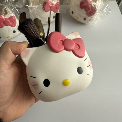 哈喽KT化妆品收纳盒桌面首饰收纳摆件置物架多功能办公室笔盒