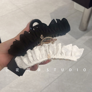 韩国发饰2025新款纯白色黑色纯棉蕾丝刺绣皇冠吊坠发抓夹头饰发夹