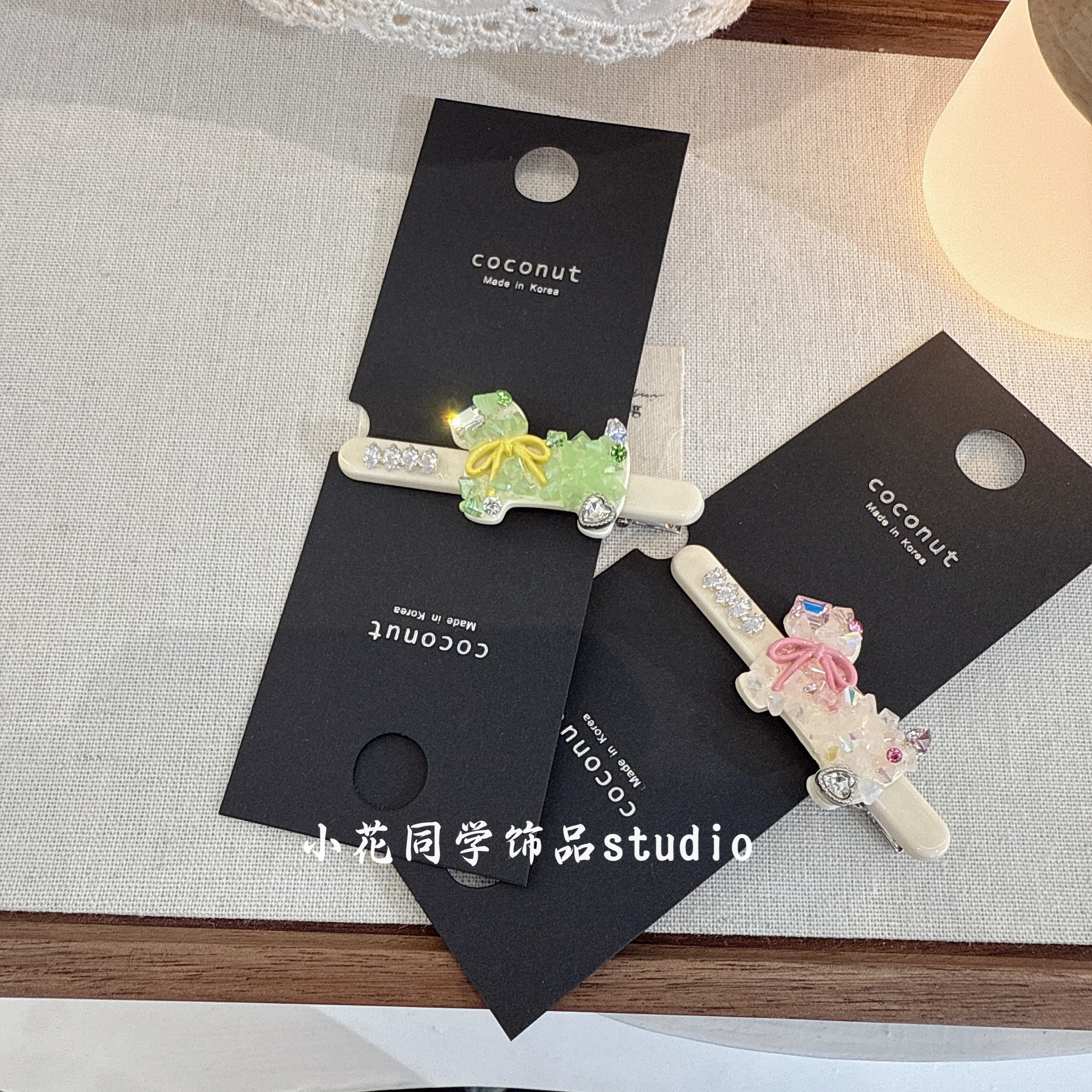 韩国发饰2025新款浅绿色淡粉色爱心满钻小狗狗发夹边夹鸭嘴夹头饰