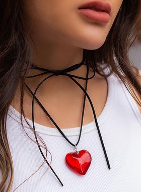 Jewelry pull-out adjustable neckline pendant necklace