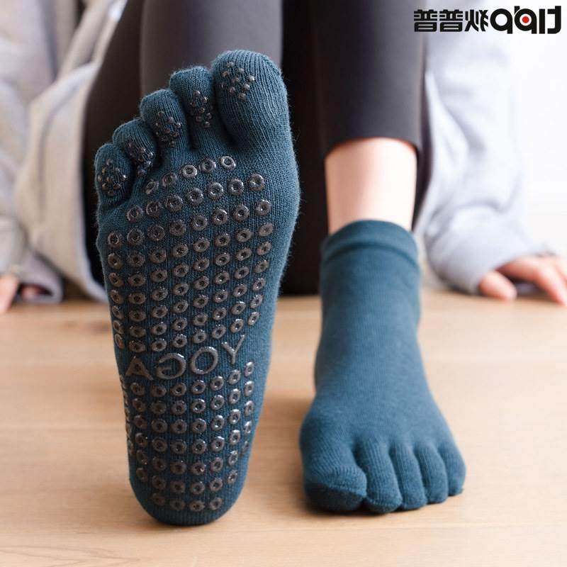 women yoga socks gym floor sports dance Split toe sock瑜伽袜