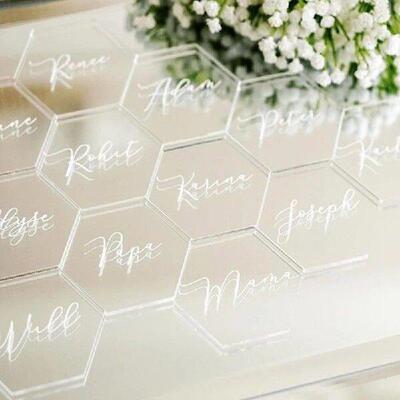 20Pcs Clear Hexagon Acrylic Place Card Names for Wedding