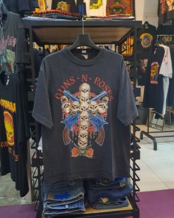 枪与玫瑰Guns N' Roses1993世界巡演USE YOUR ILLUSION做旧短袖T