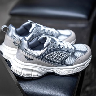 复古增高厚底休闲鞋 秋透气网面运动鞋 太空系列慢跑老爹鞋 MRA男鞋