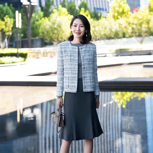香家同源进口手工坊粗花呢小香外套皮裙套装 LadyJ 手工坊冰蓝