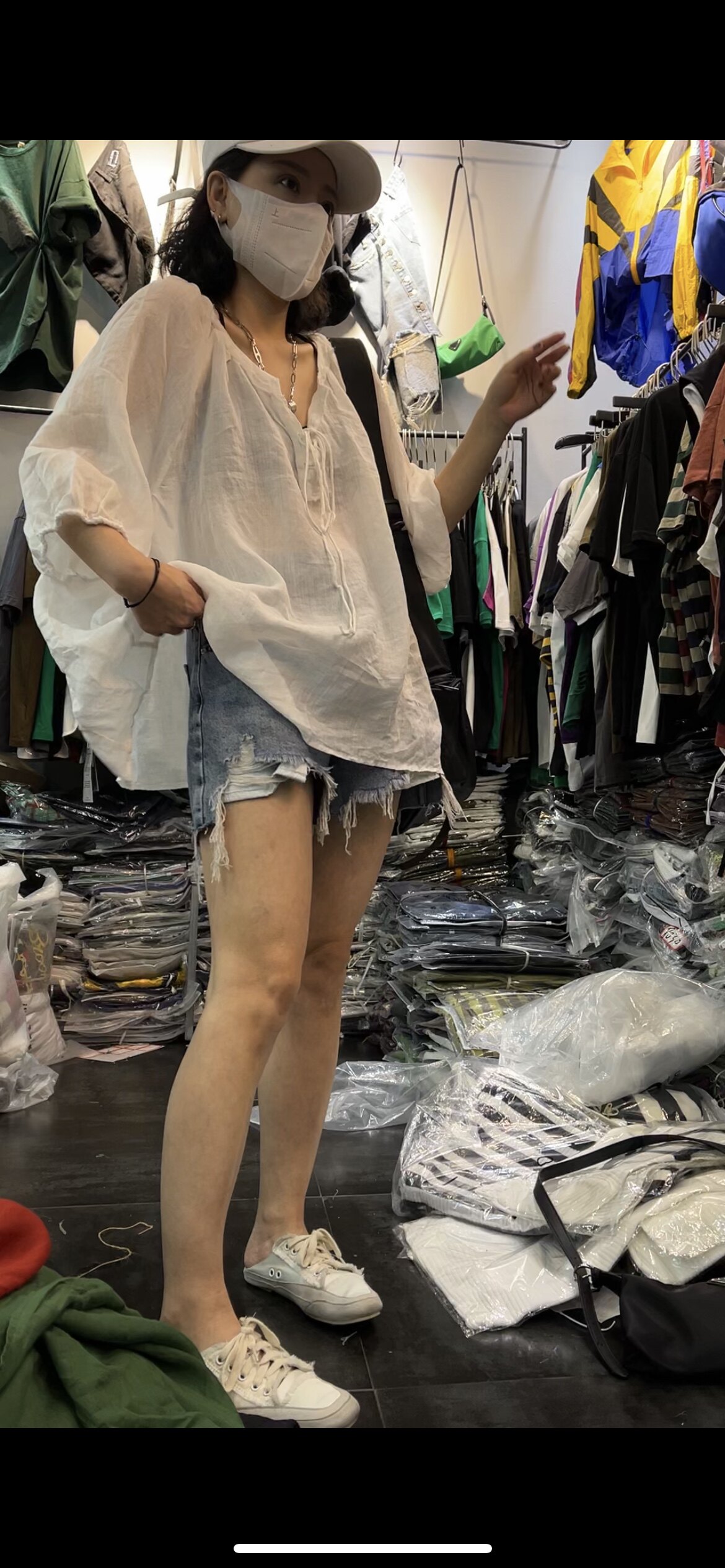 文艺V领系带蝙蝠袖苎麻衬衫女夏季欧货大码超宽松微透亚麻上衣潮