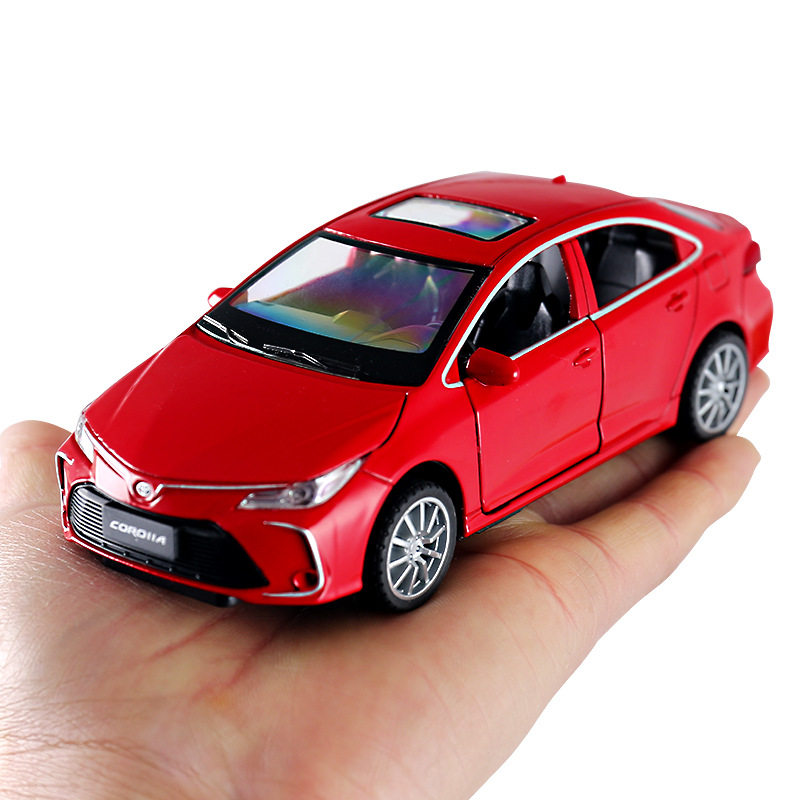 132卡罗拉声光回力开门合金车模