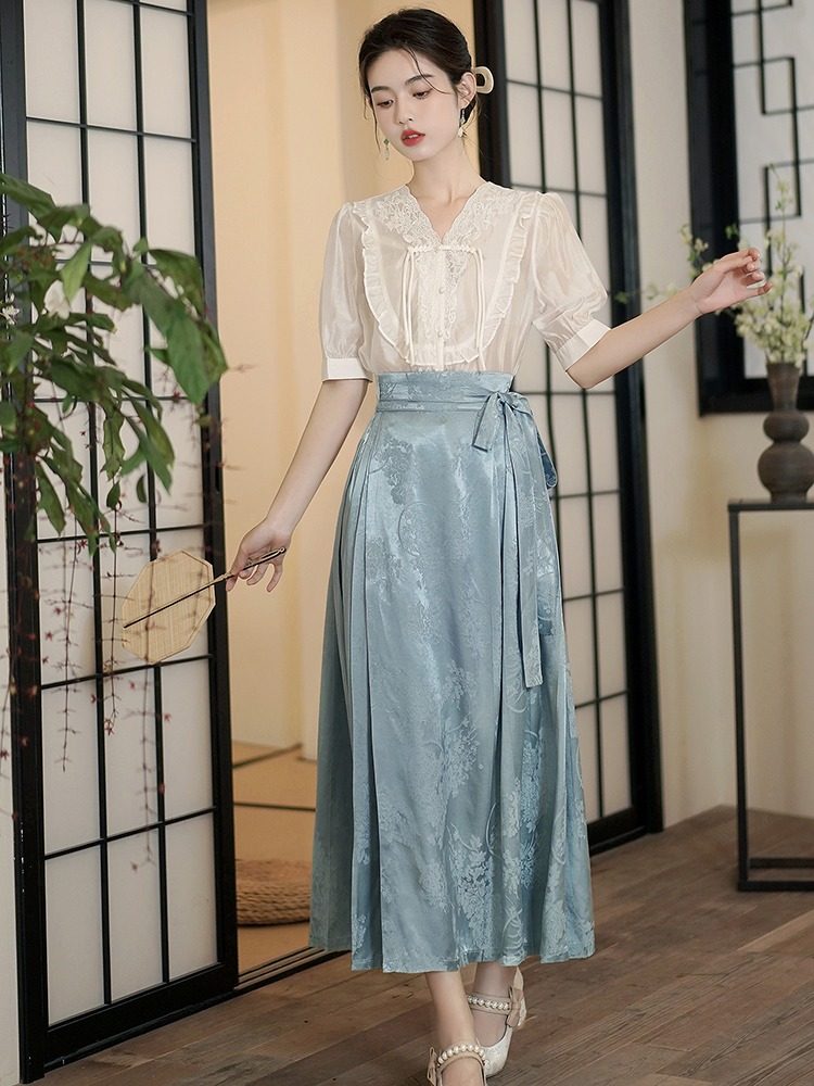 HANFU 여성 여름 당나라 정장 탑 중국 스타일 정장 개선 된 국가 스타일 티셔츠 플레이트 버튼 말 얼굴 스커트 새로운 중국 스타일 여성 의류