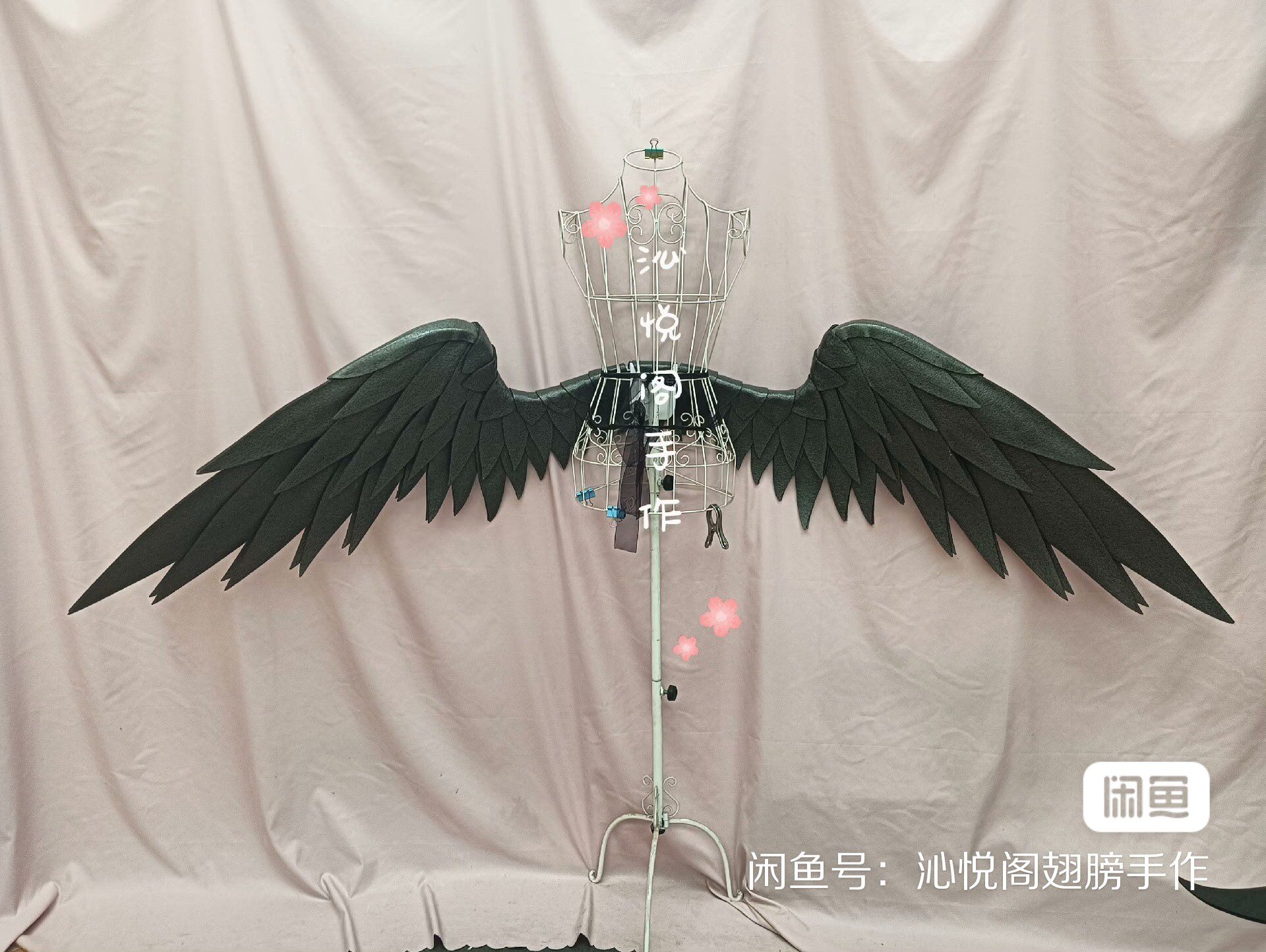 thumbnail for Nakasho Ikka cosplayed as wings, Soraka cosplayed wings, Zenless Zone Zero Ramir cosplayed wings, Remiel cosplayed wings