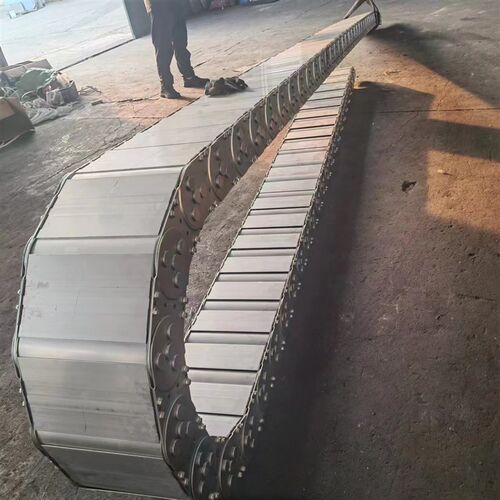 全封闭式机床坦克链金属传动链条 半封闭钢铝拖链TL304不锈钢拖链