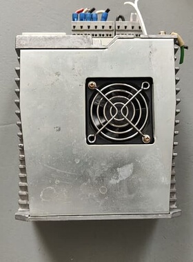 议价三星CSD3-10BX1P伺服驱动器，220V 1KW，拆机维修