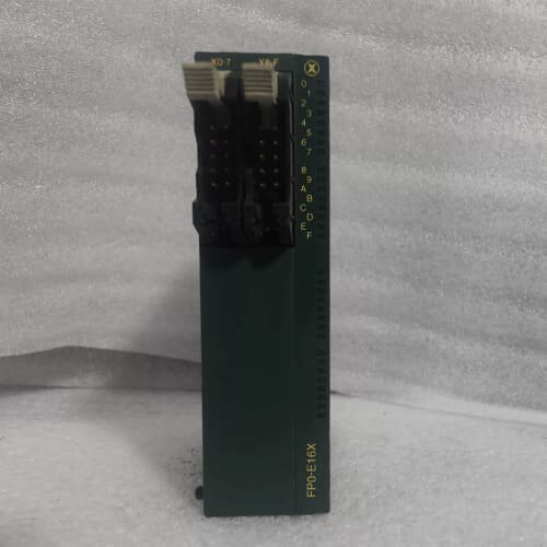 议价PLC AFP03303-A FP0-E16X-A实物图维修