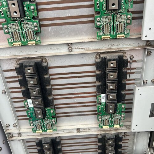 议价英飞凌模块FF1000R17IE4，拆机件功能完好，成色如图维修
