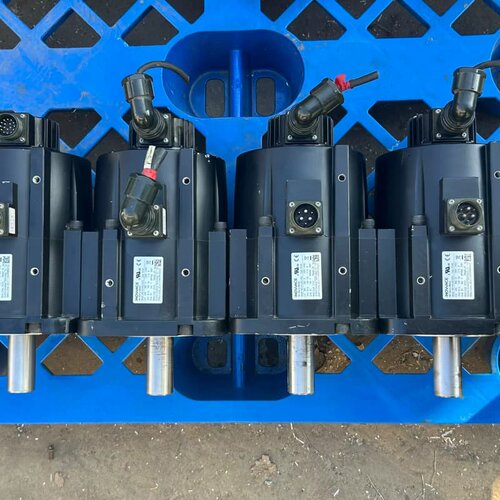议价汇川伺服电机MS1H3-29C15CD，2.9KW功率，38