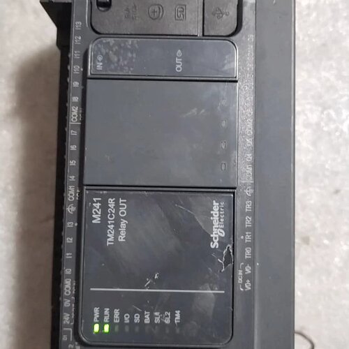 议价施耐德PLC TM241C24R 带扩展TM3AQ2 一组。