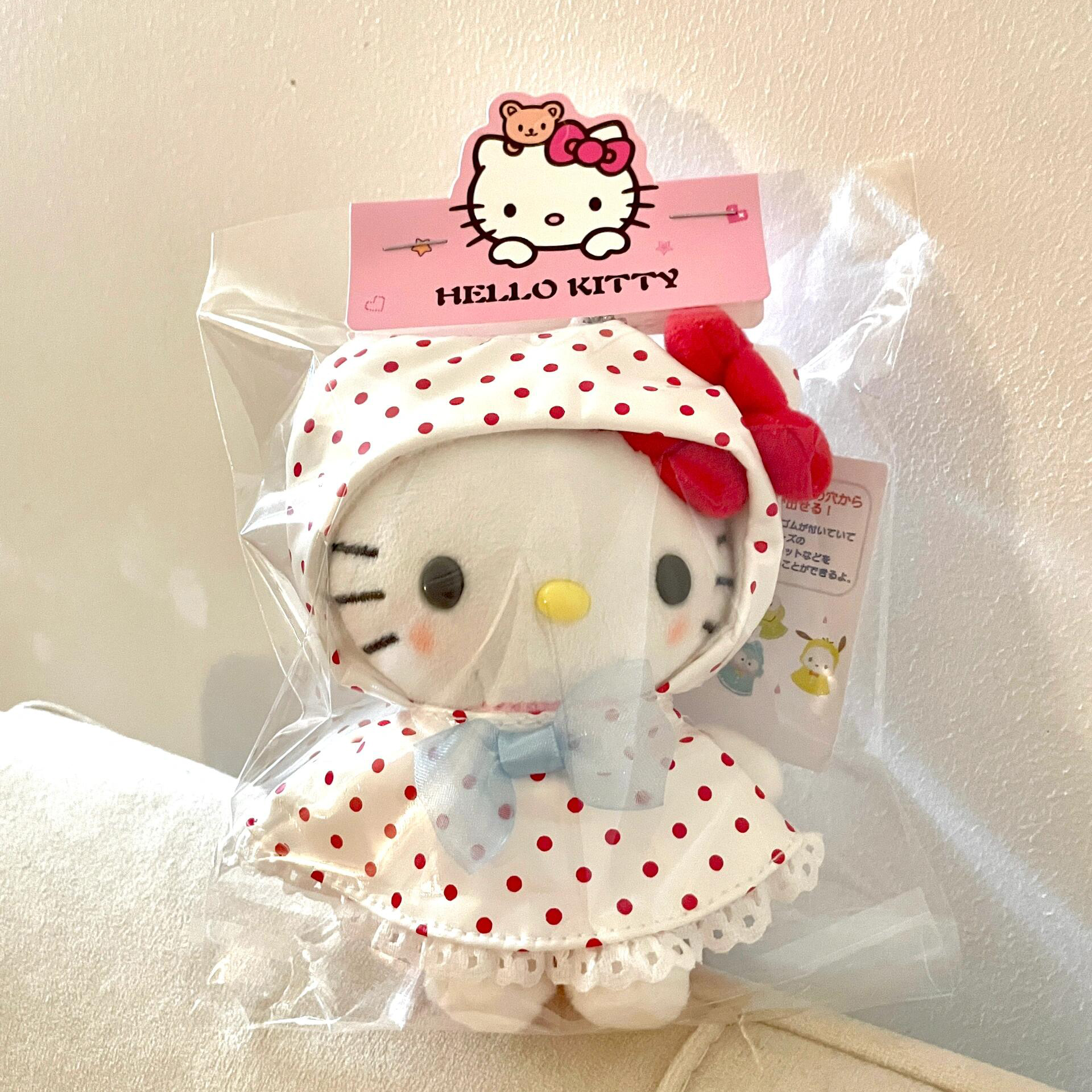 Hellokitty包挂件公仔卡通可爱雨衣凯蒂猫钥匙扣玩偶少女心挂饰