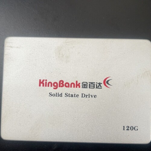 议价金百达120G固态硬盘，型号KP330，2.5寸SATA接口