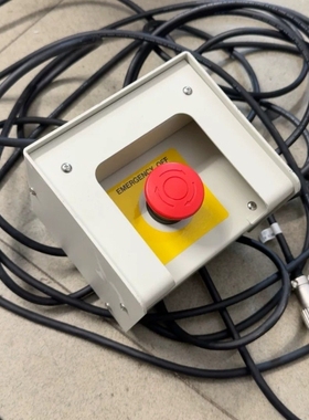 议价KH3-71095-R紧急按钮开关，日本生产的，如图所示实物