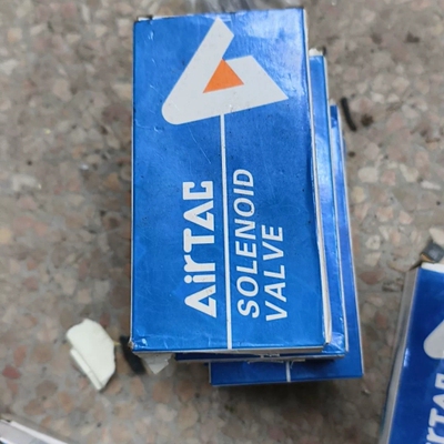 议价全新亚德客电磁阀 4M31010B