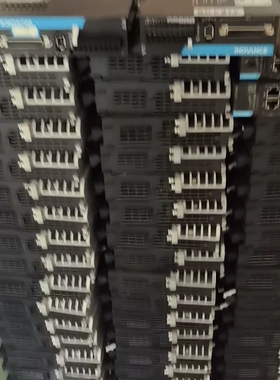 议价汇川驱动器：S∨635AS2R8I，AC0—240∨，2.8