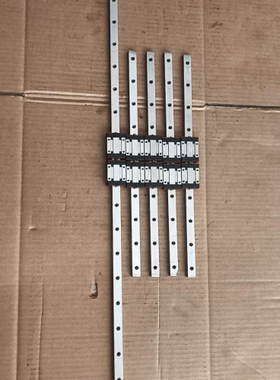议价R044259401 力士乐直线导轨，轨道长390mm(四