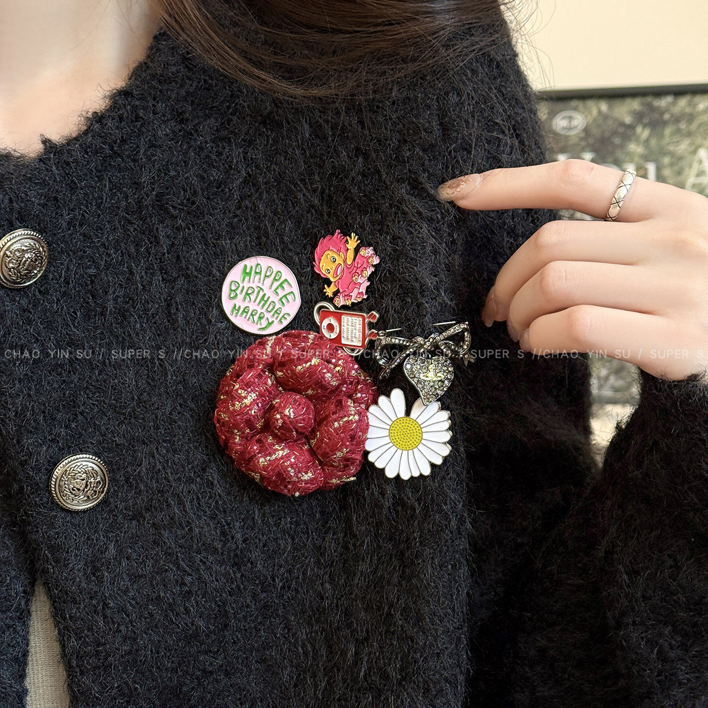 jennie同款山茶花胸针女冬季配大衣花朵别针固定扣气质小香风胸花,饰品/流行首饰/时尚饰品新,胸针,淘宝优惠券,粉丝福利购,淘宝优惠卷