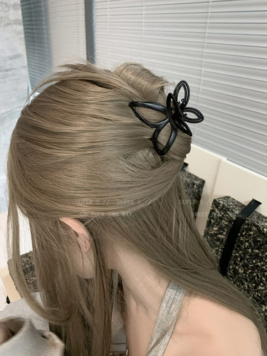 韩系半扎发黑色蝴蝶小号抓夹发夹