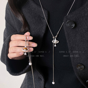 韩系钛钢长款珍珠土星吊坠项链女轻奢高级感小众不掉色毛衣链配饰