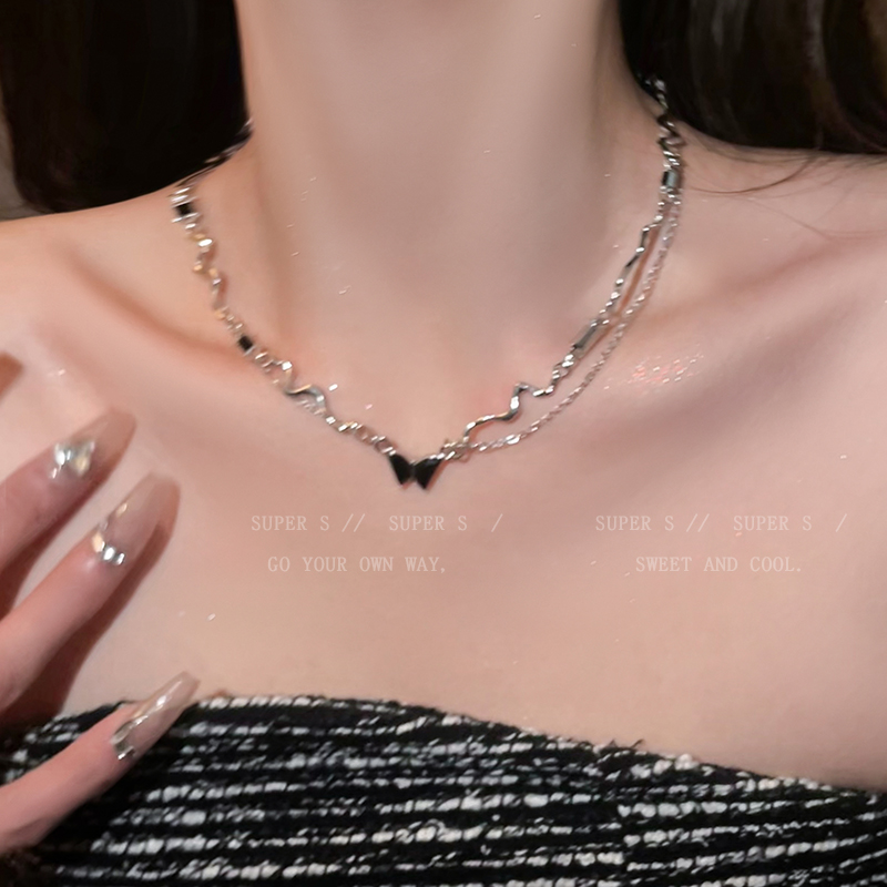 不规则双层黑色蝴蝶项链女锁骨链