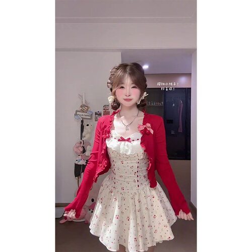纯欲风蕾丝碎花背心连衣裙套装女