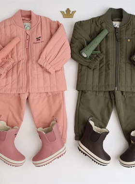 24秋冬 丹麦Konges Slojd新款男女童加厚功能性三防樱桃夹棉套装