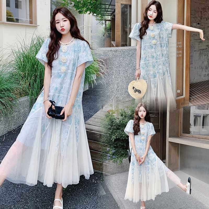 法式网纱拼接蕾丝碎花连衣裙女夏2025新款巨好看绝美大方得体长裙